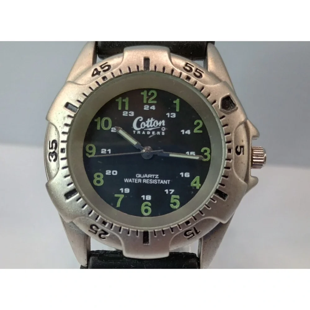 Cotton Traders Quartz Men's Watch‎ 39mm Black Dial Rubber Strap New Battery